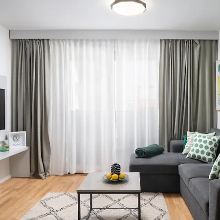 Διαμέρισμα Anni - Modern & Cosy - With Garage & Balcony Ζαντάρ