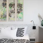 Anni - Modern & Cosy - With Garage & Balcony 扎达尔