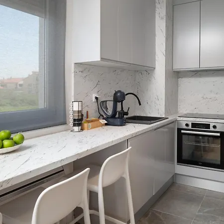 Apartment Anni - Modern & Cosy - With Garage & Balcony Zadar